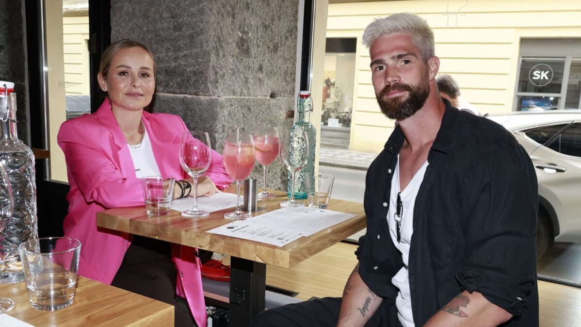 Michaela Saláková, Alexander Salák Michaela Saláková s manželem Alexandrem Salákem