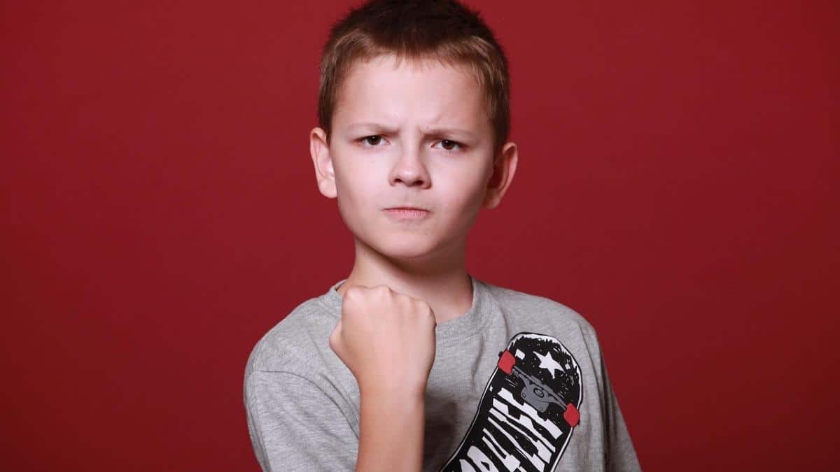 Někdy se nesnášenlivost sousedů přenáší i na děti