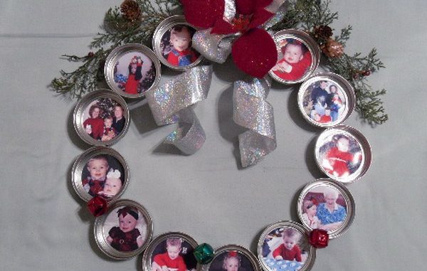 Nádherný fotografický věnec vyroben z víček, vhodný jako ozdoba i dárek