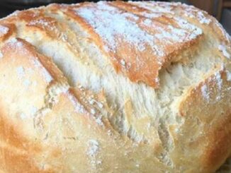Domácí chleba a mřížka