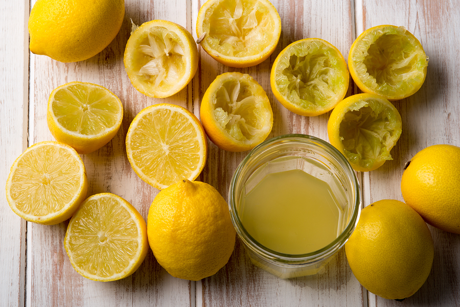 Jak dostat šťávu z citronu?