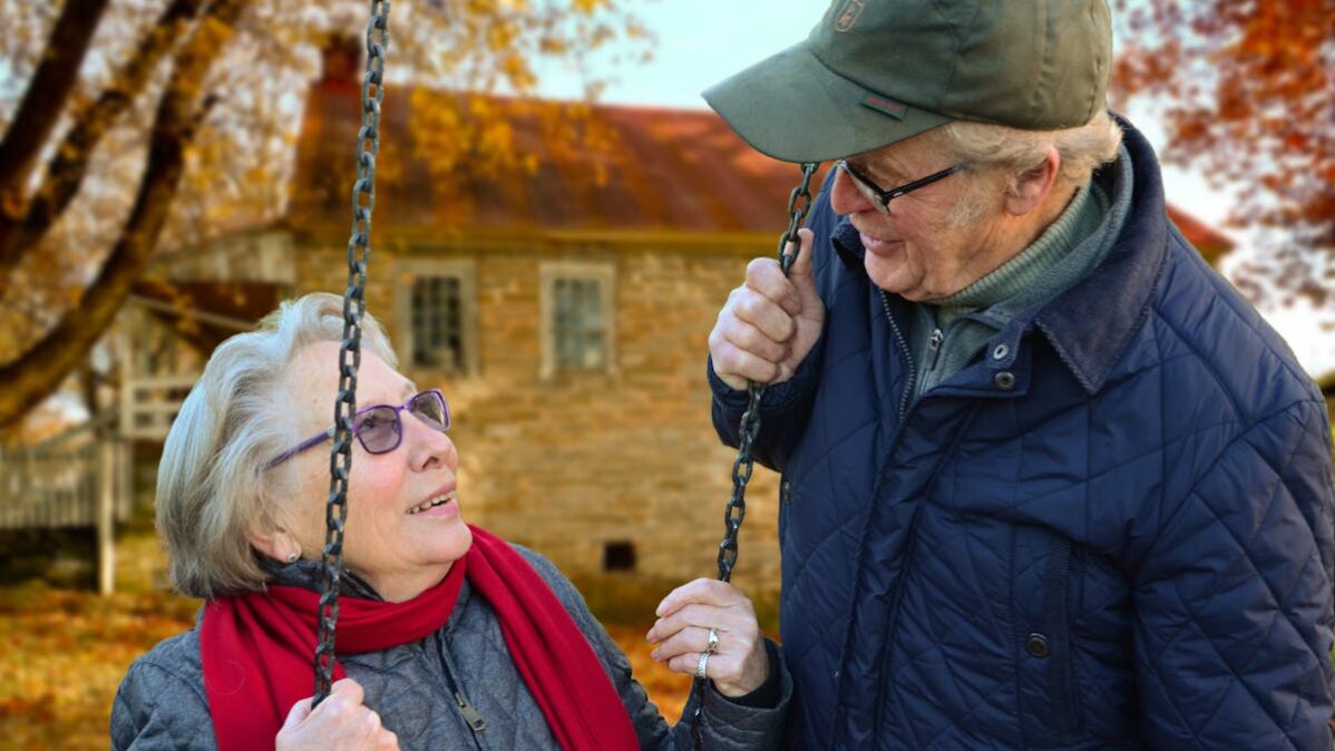 muz-zena-laska-senior Babi a děda