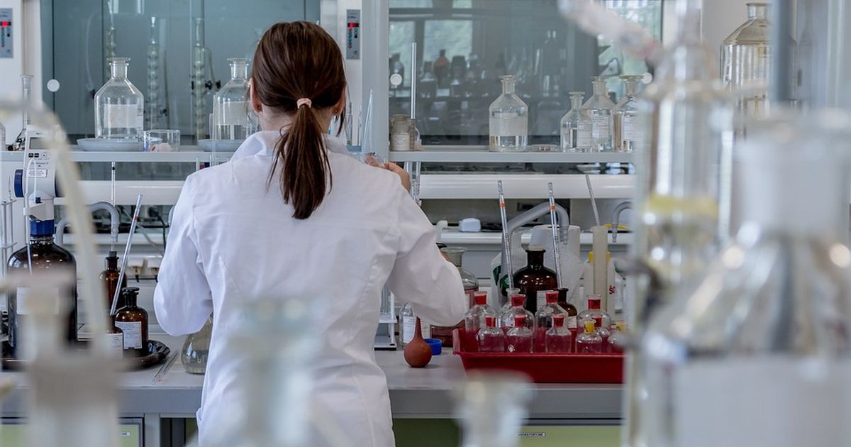 nemocnice laboratoř vzorky