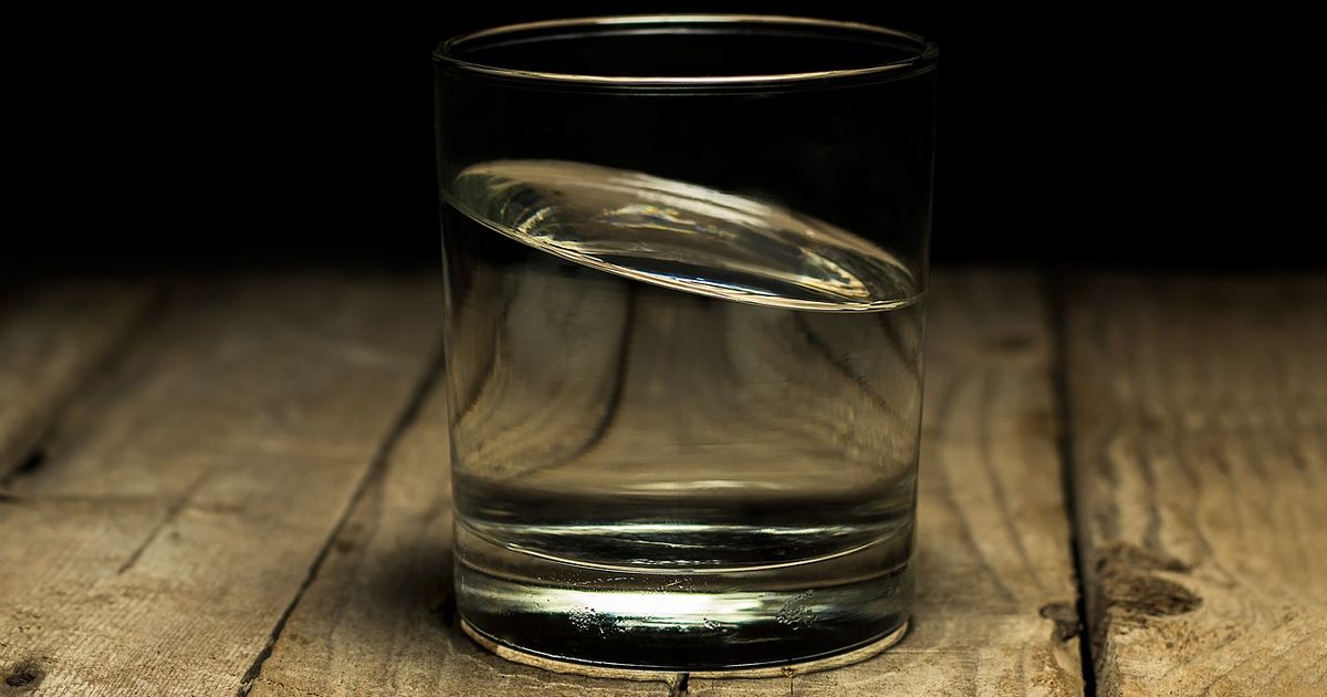 sklenice vody