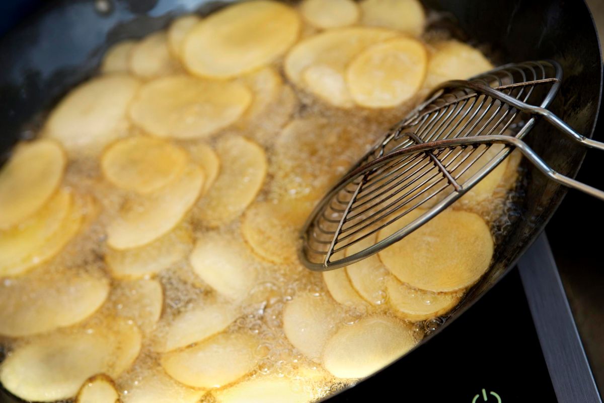 smažení brambor
