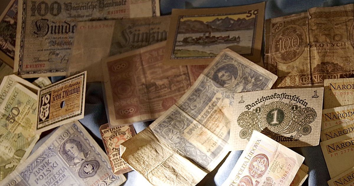 staré bankovky výběr
