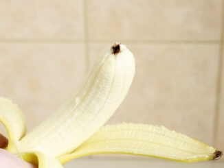 tmavá špička banánu