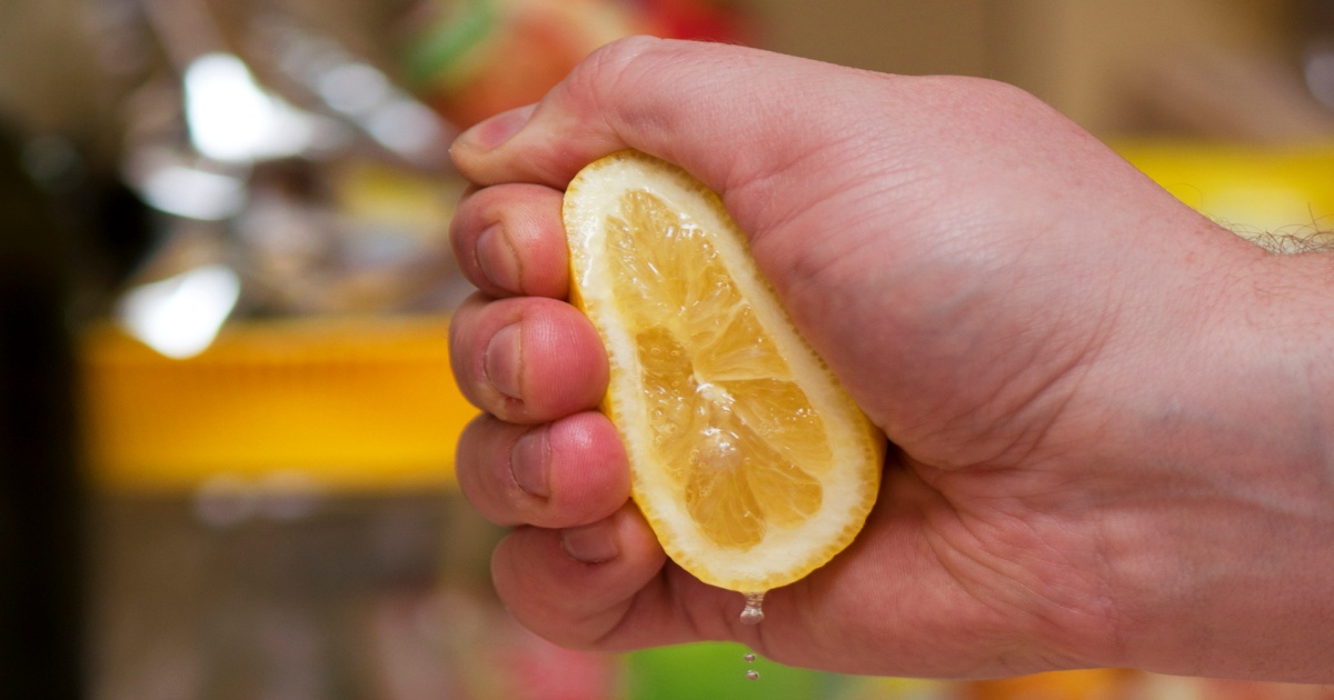 vymackavani-citronu